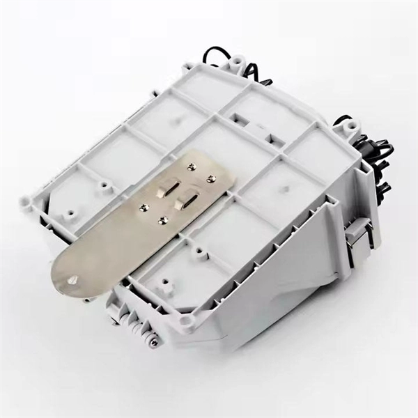 What types of fiber optic connectors are used in drilling 