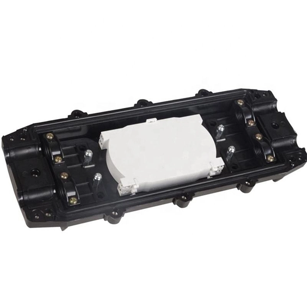 Monaco XL-type power distribution box