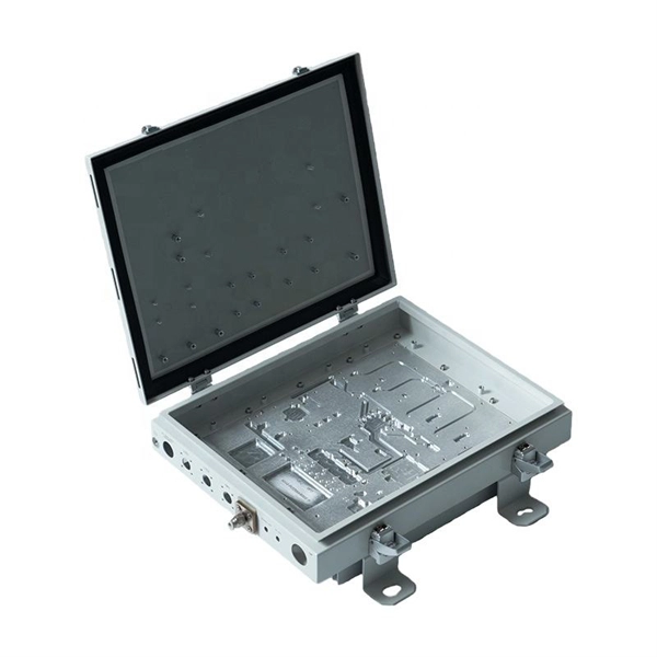 Industrial power distribution box with socket